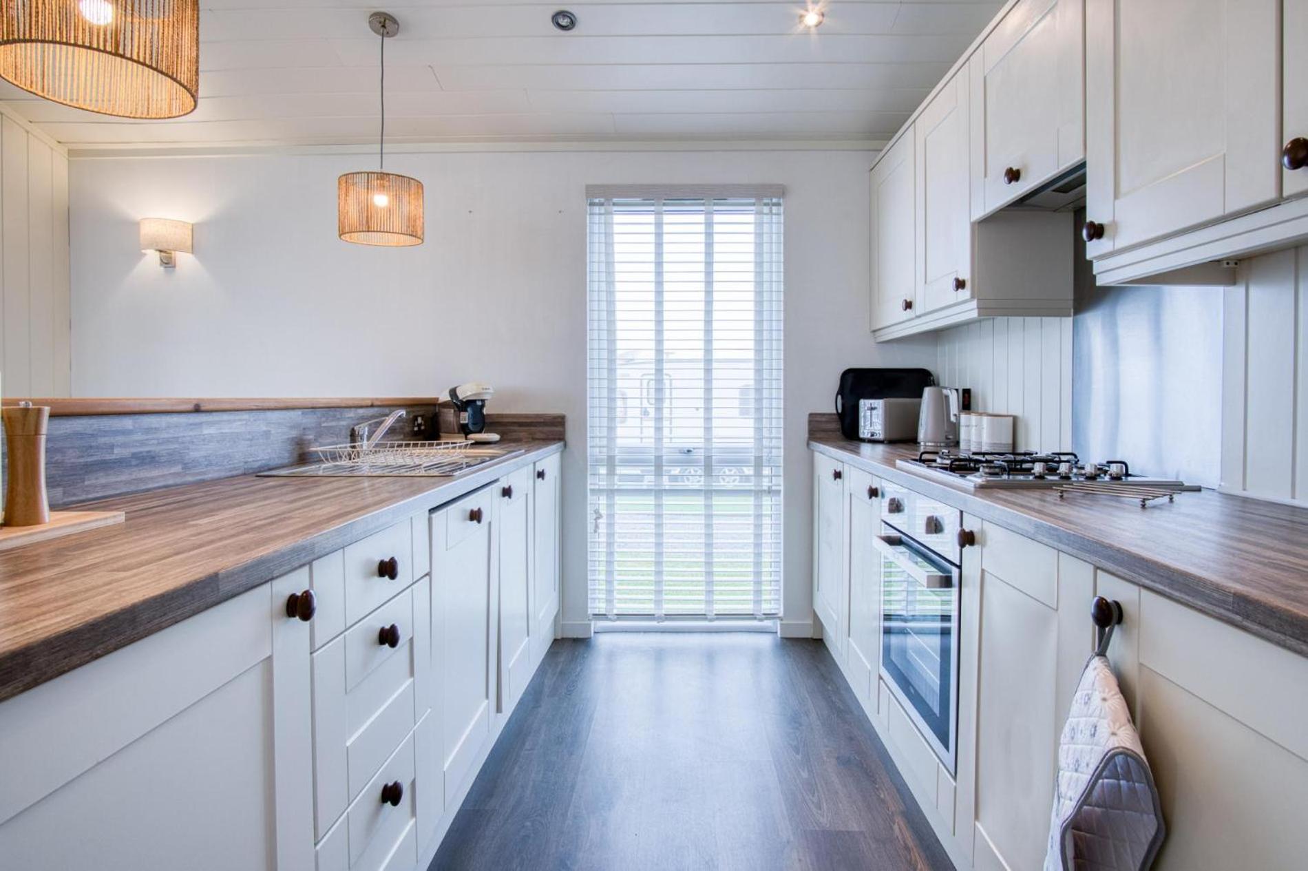 Swallow - 3 Bedroom - Wisemans Bridge Апартаменты