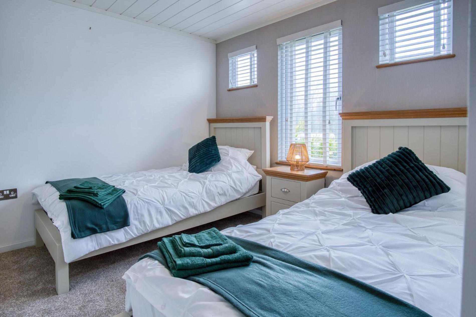 Swallow - 3 Bedroom - Wisemans Bridge * Stepaside (Pembrokeshire)